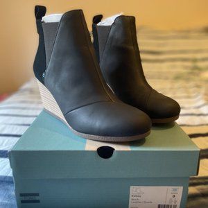 TOMS Kelsey Wedge Bootie, Black Leather, Size 9